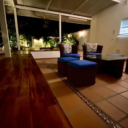 Bed and breakfast Casa De La Cuarta Guayacan Blue *